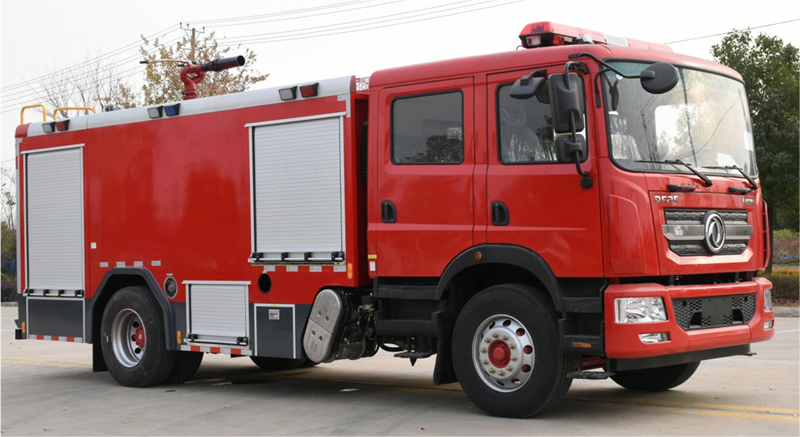 东风国六6～8吨消防车