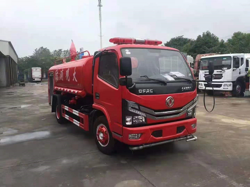 东风单排4吨消防洒水车