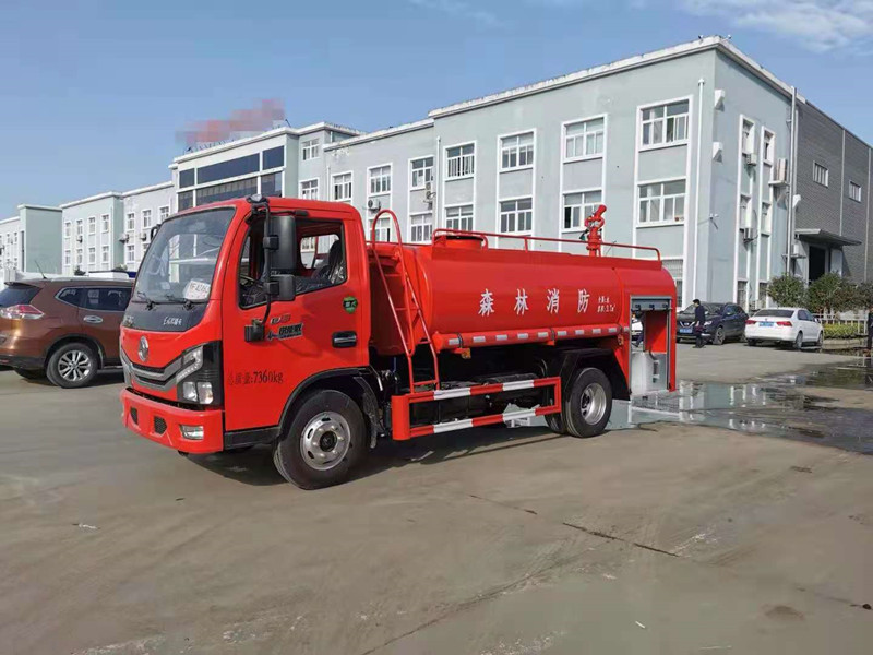 东风单排4吨消防洒水车