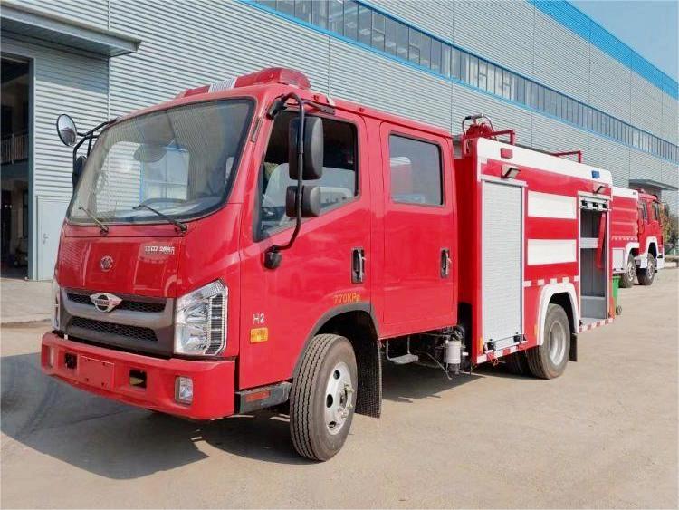 福田3吨水罐消防车（外露式）