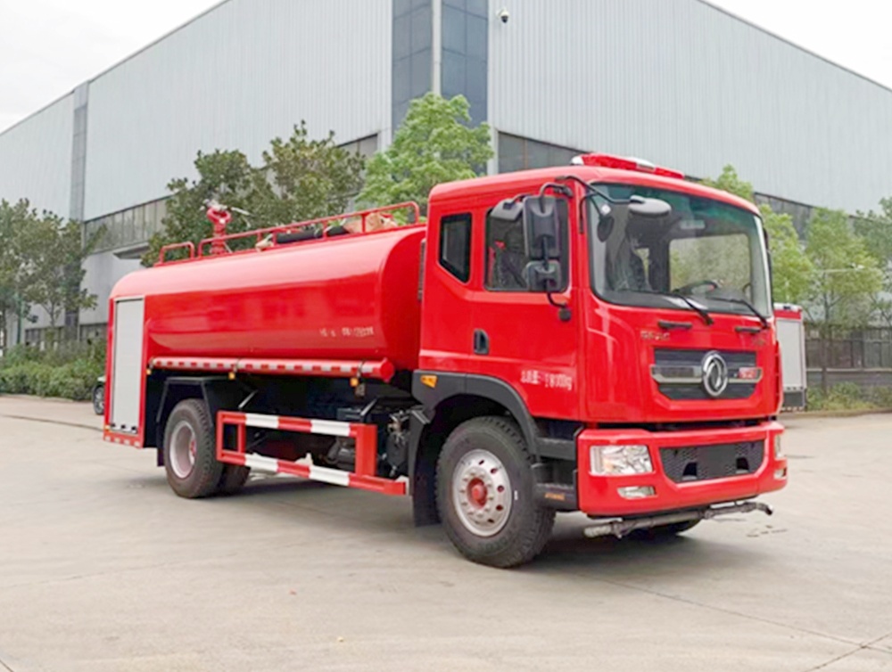 东风12吨消防洒水车