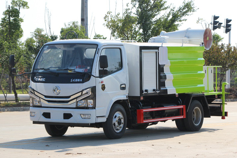 东风5吨多功能抑尘车